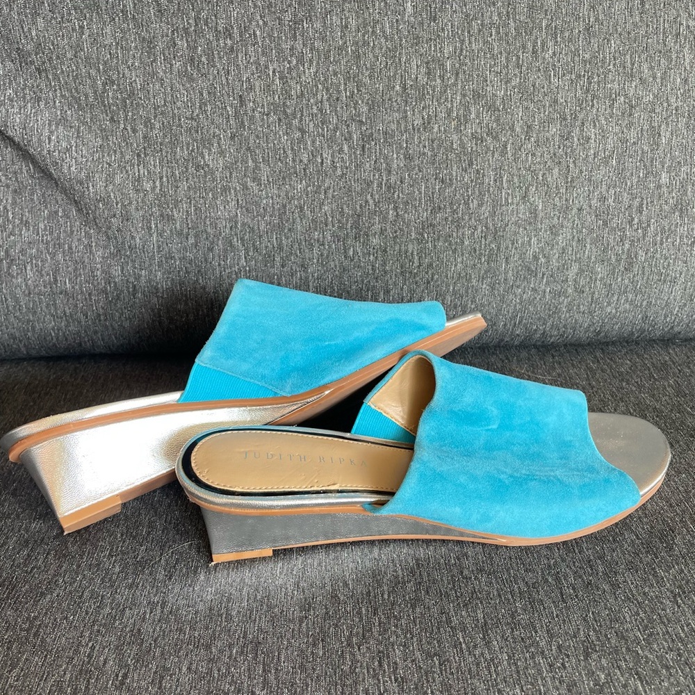 Judith Ripka sandals Jaime size 11 sky blue suede silver wedge Christmas cruise - Picture 5 of 6